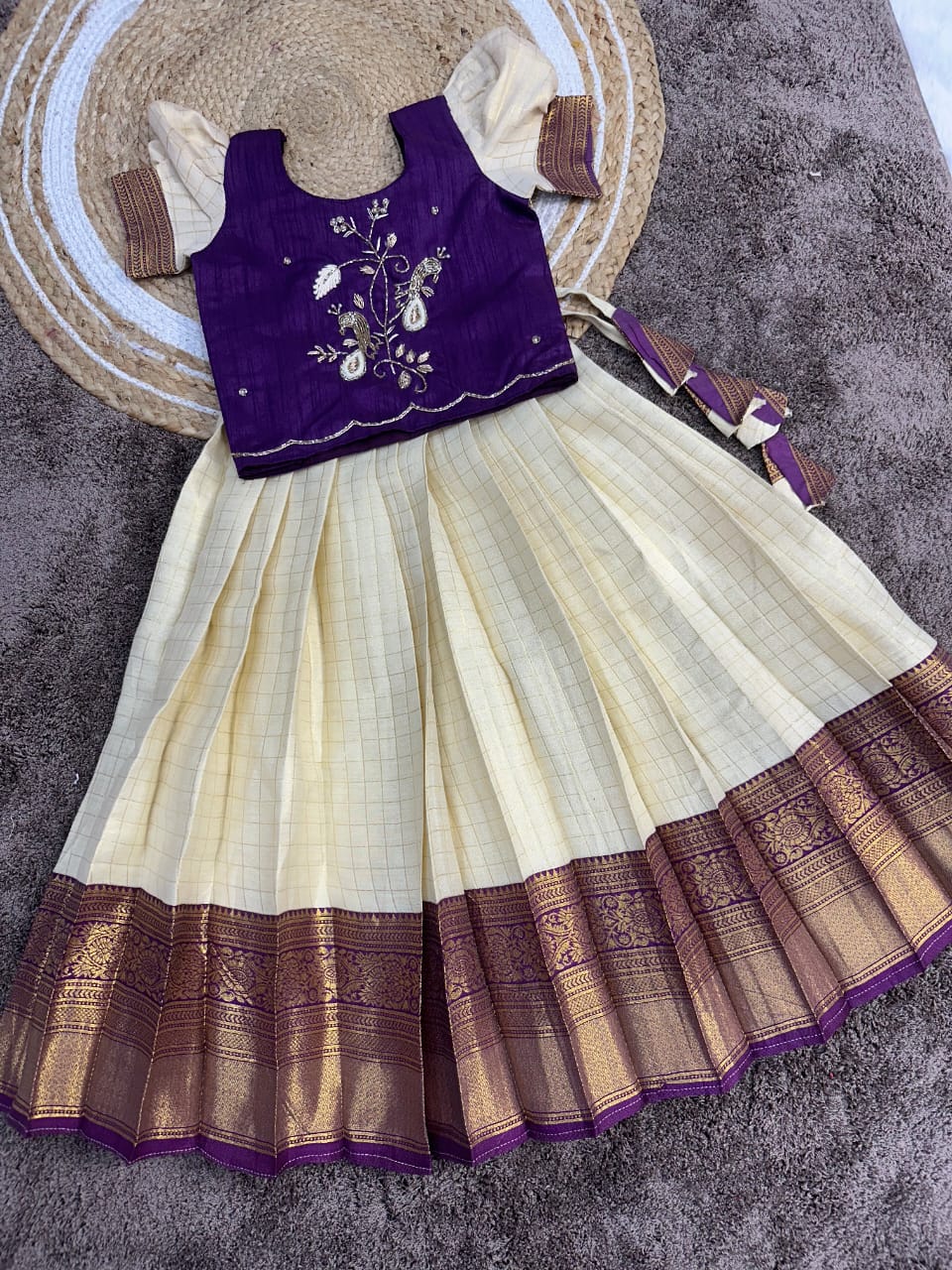Kids lehenga