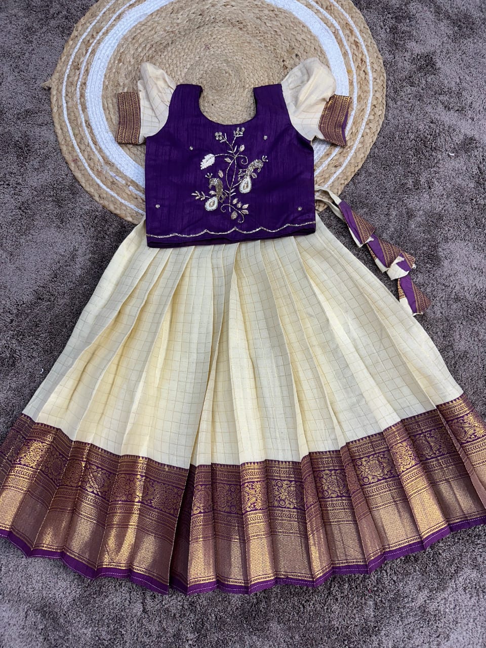 Kids lehenga