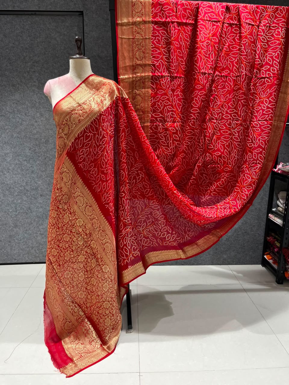 Bandhini saree