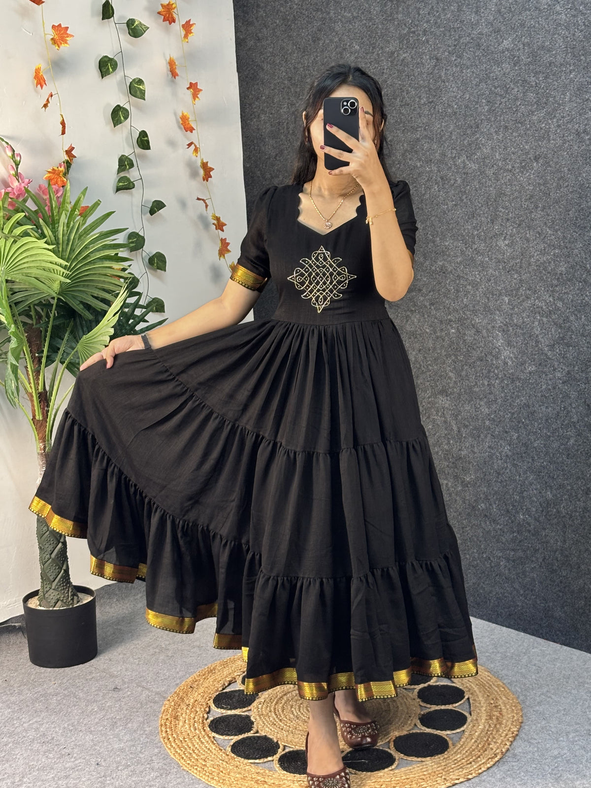 Vichithra silk gown