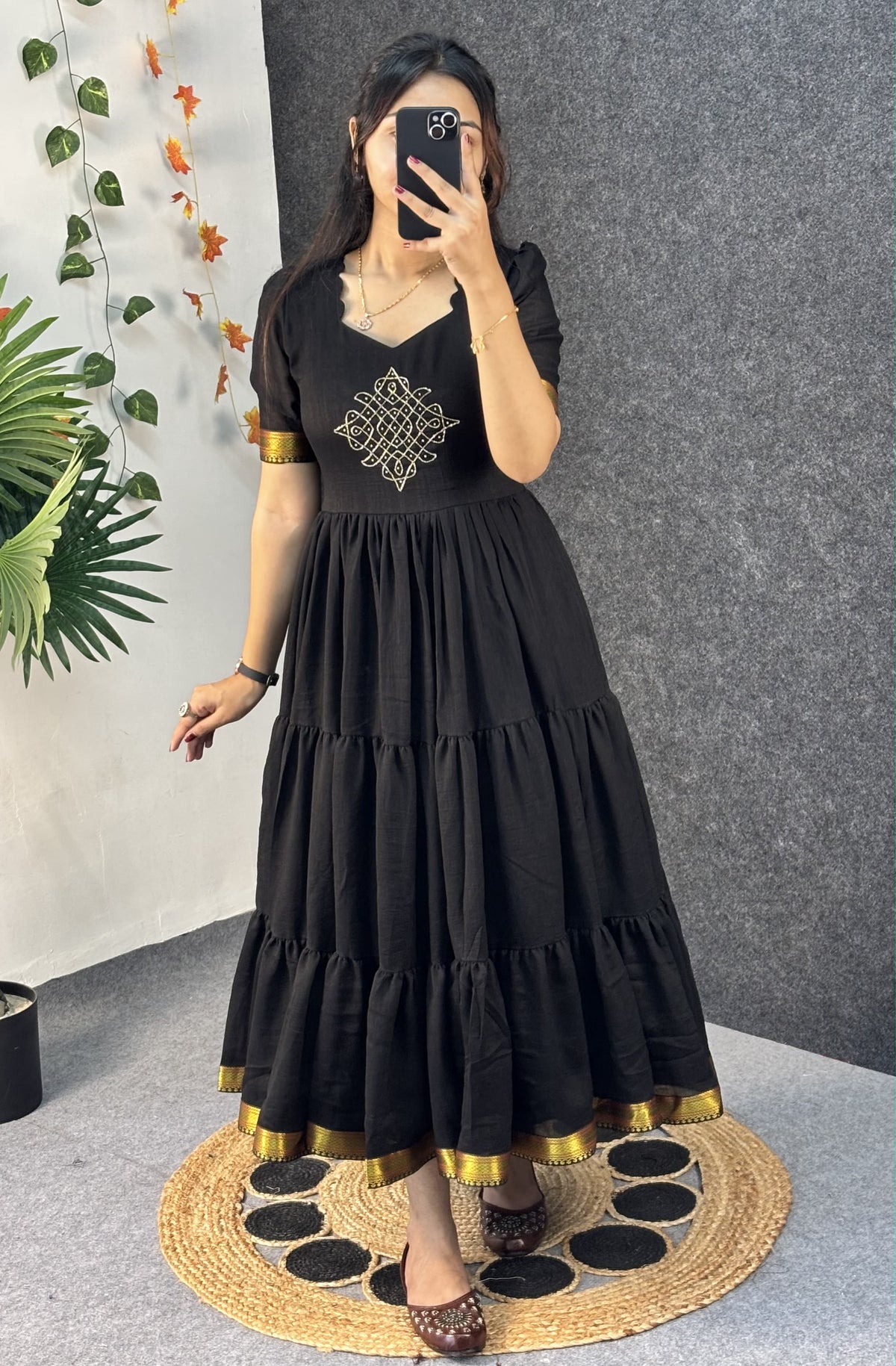 Vichithra silk gown