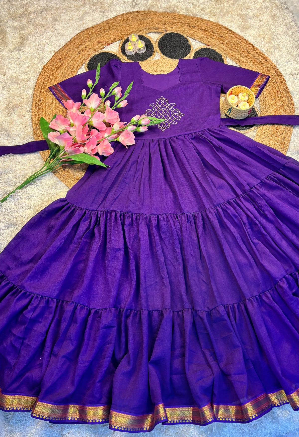 Vichithra silk gown