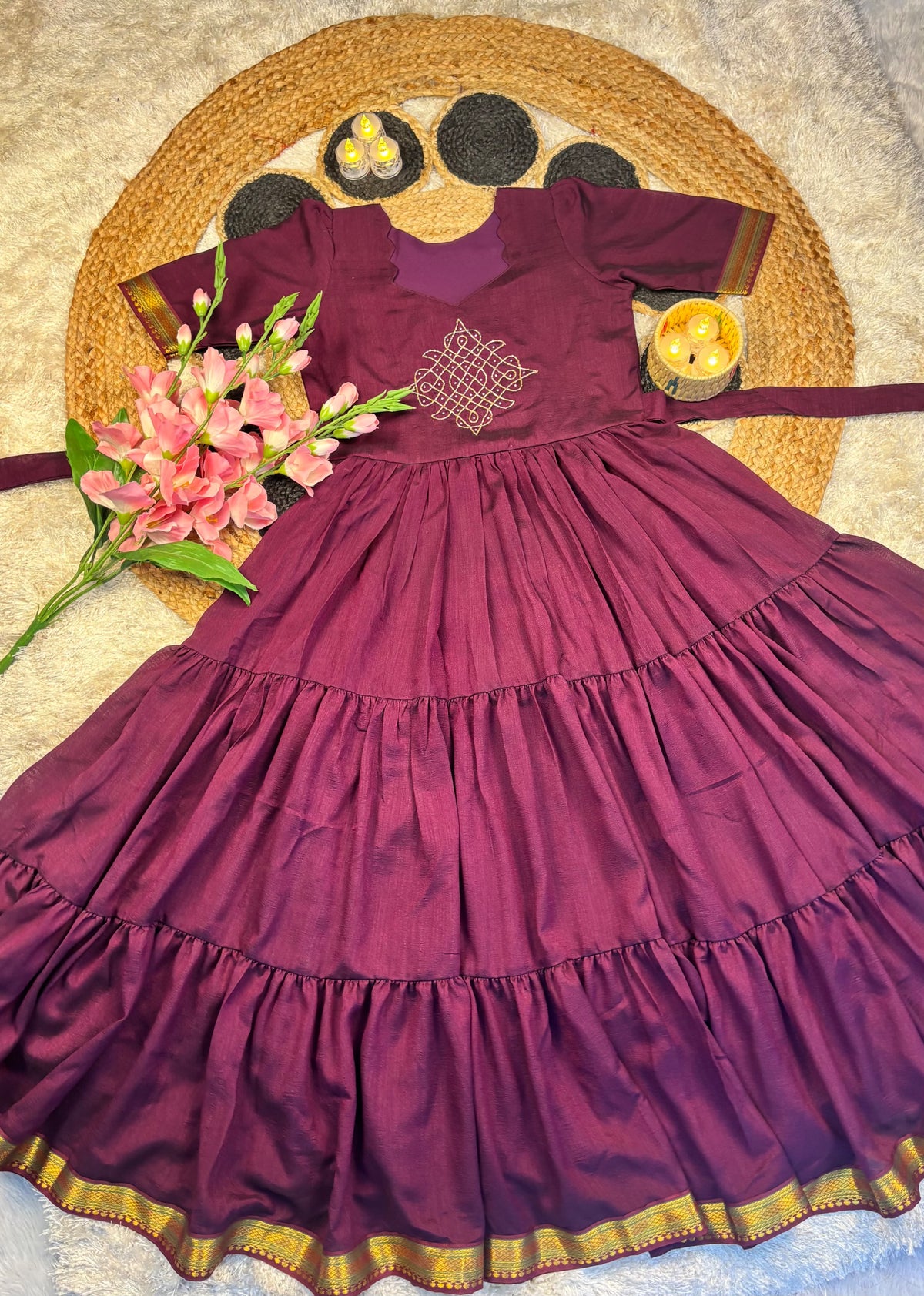 Vichithra silk gown