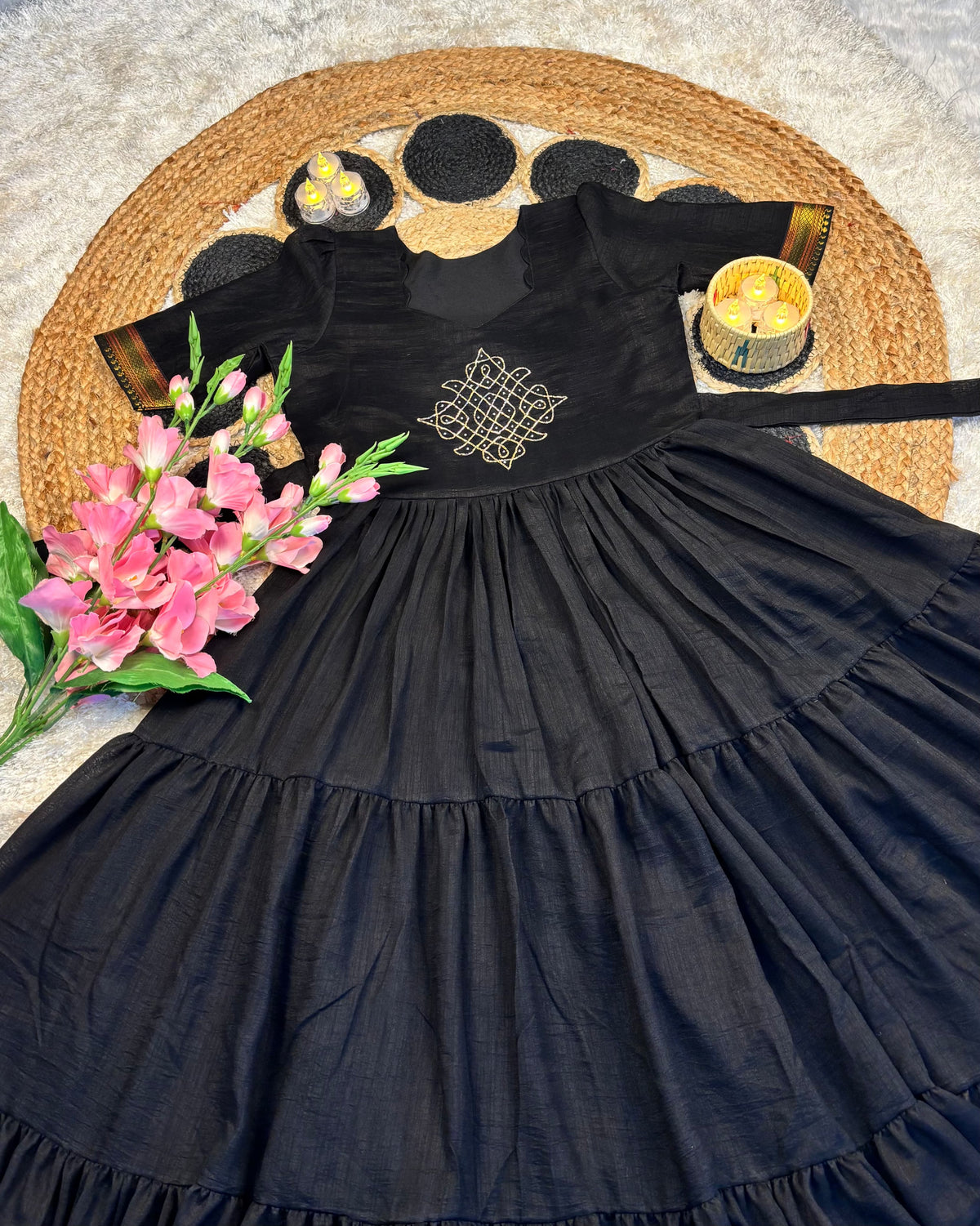 Vichithra silk gown