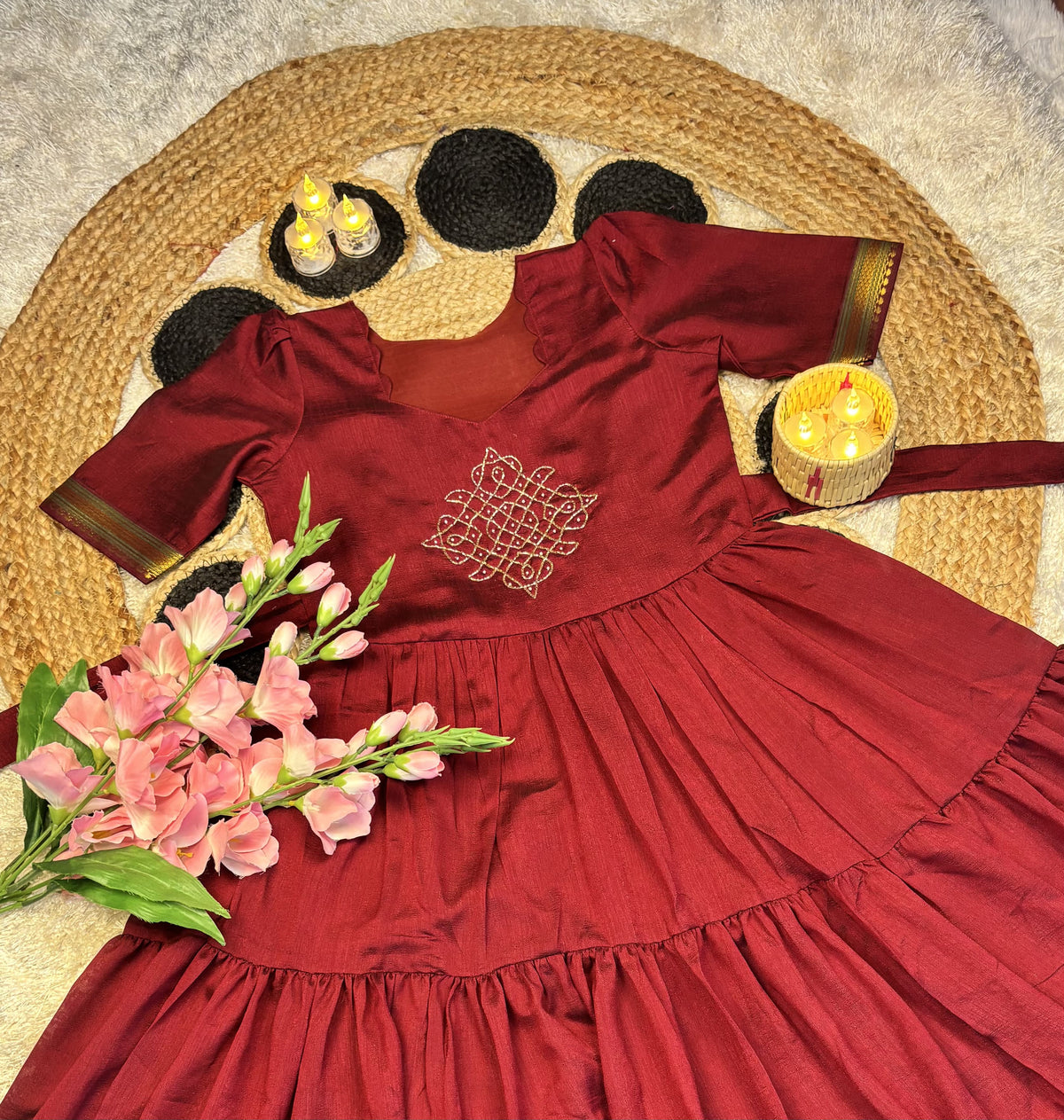 Vichithra silk gown