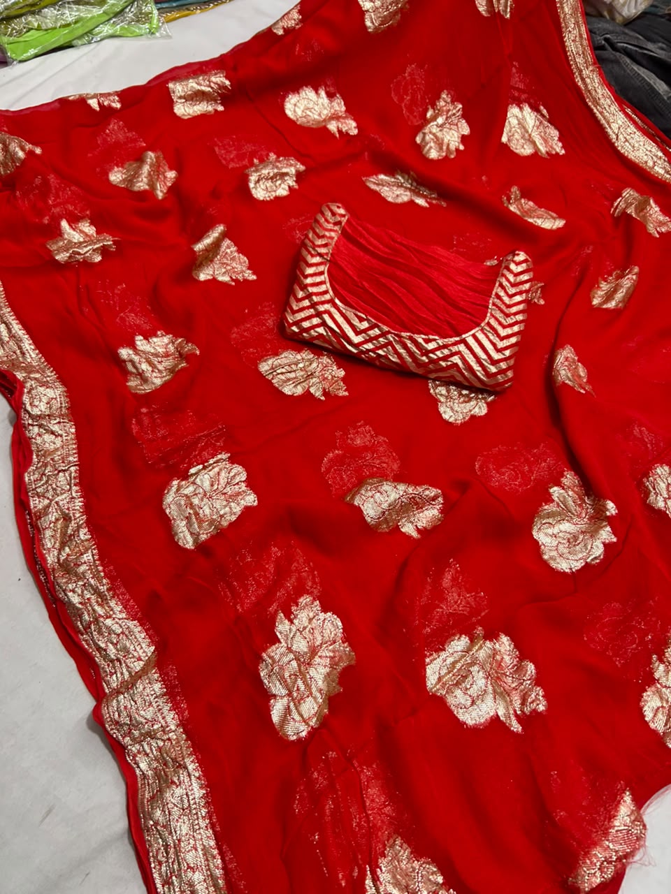 Georgette  zari weaving saree