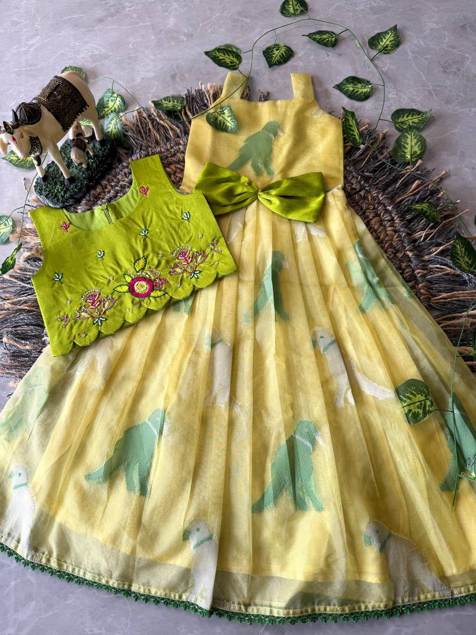 Kids gown with coat