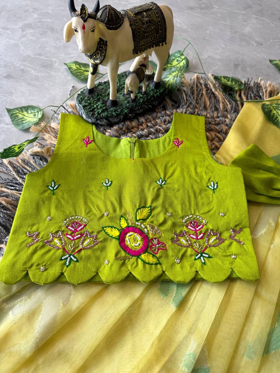 Kids gown with coat