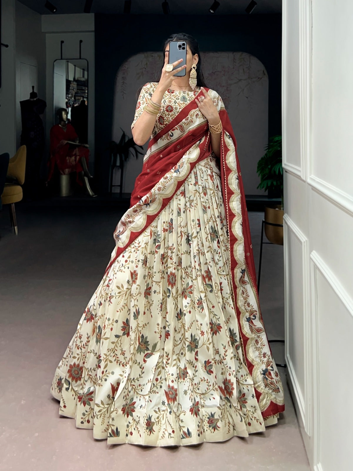 LEHENGAS