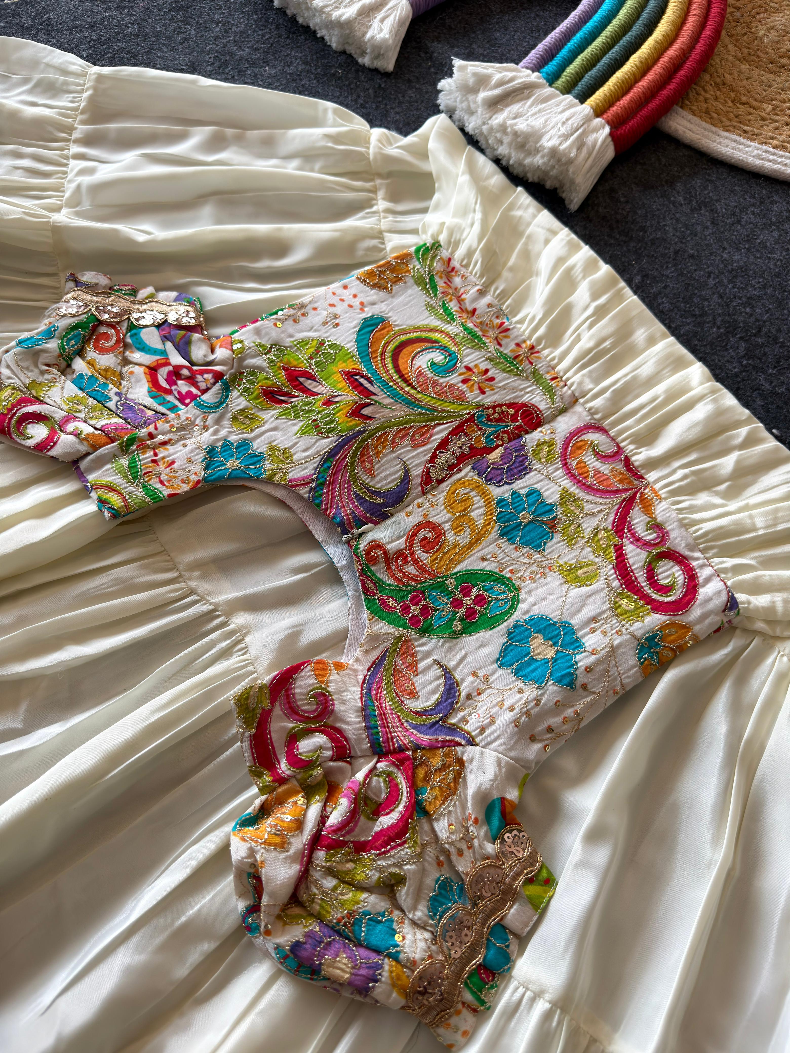 KIDS GOWN