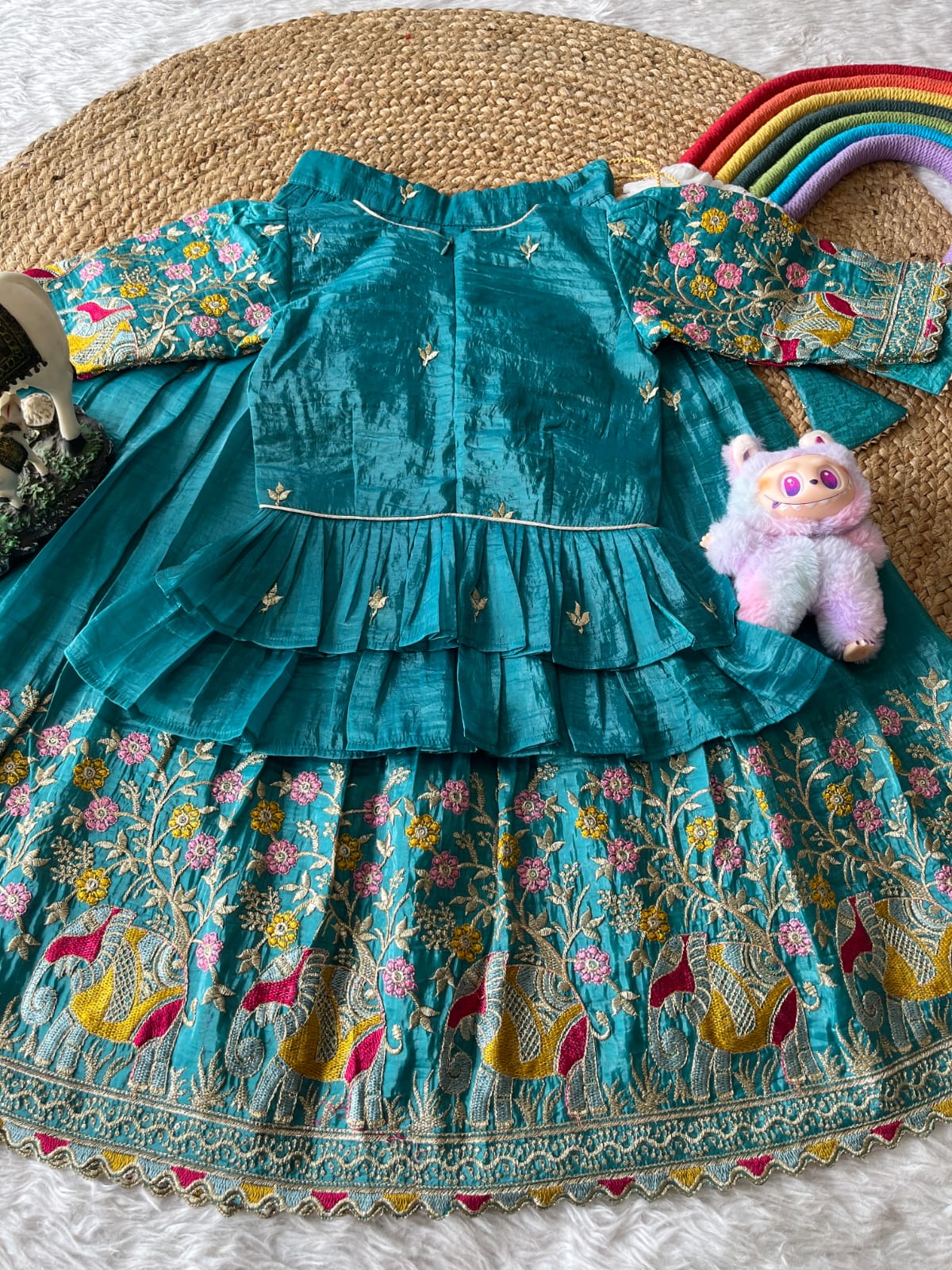KIDSWEAR