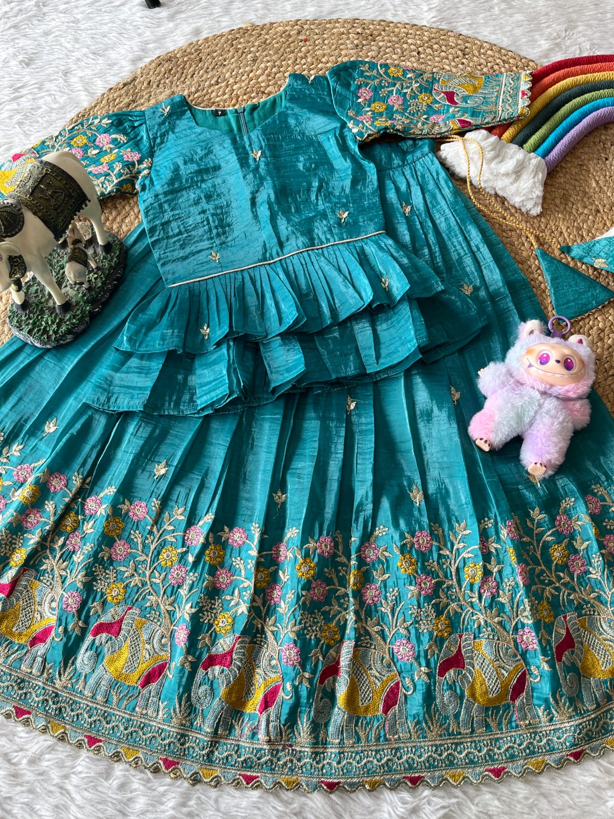 KIDSWEAR