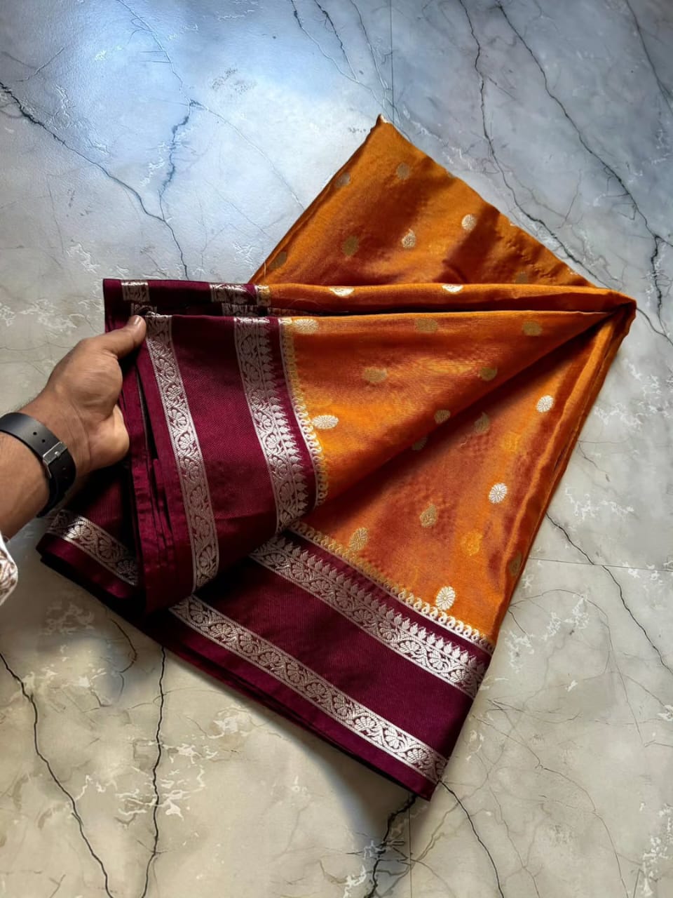 BANARASI SAREES