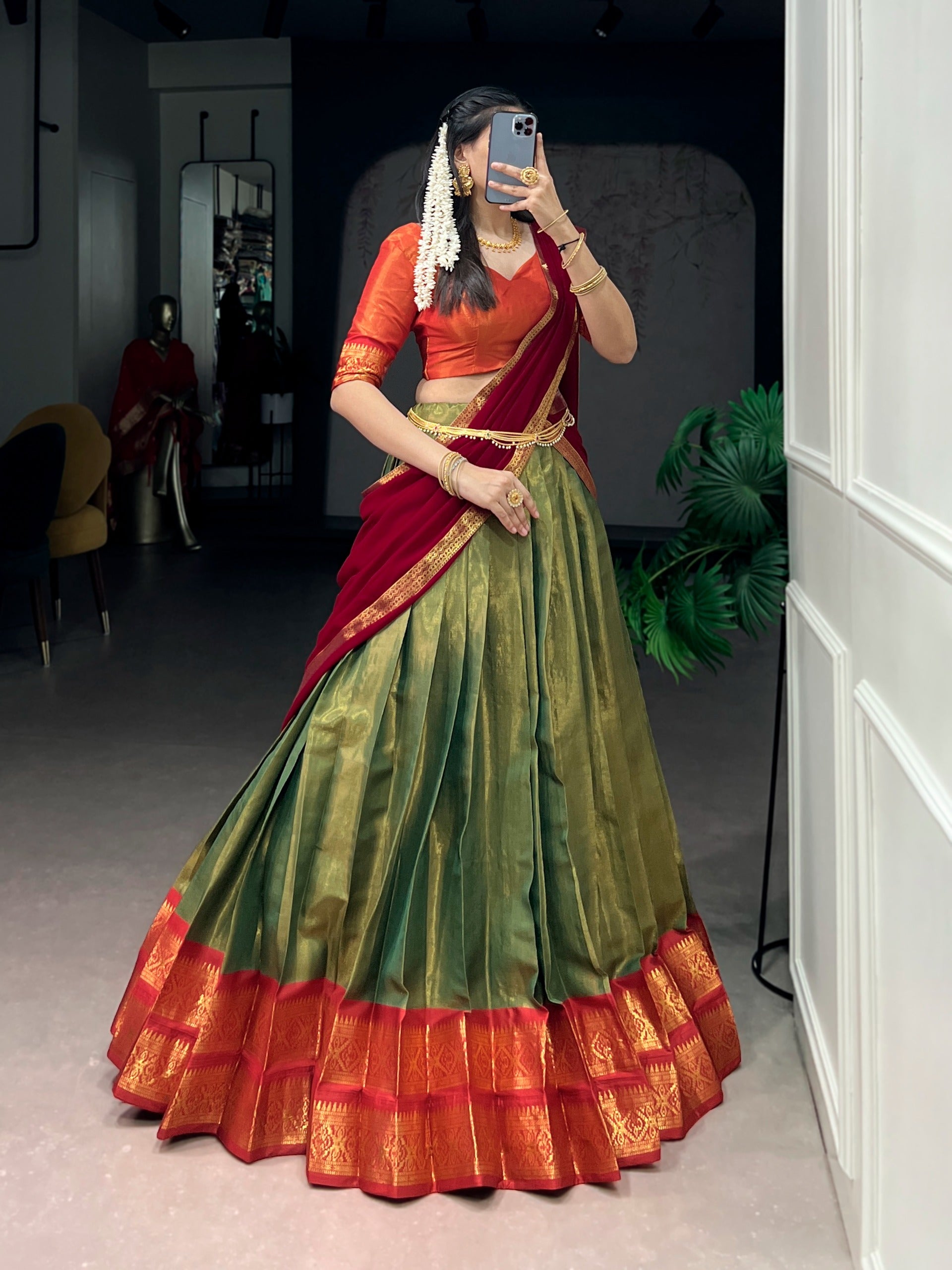 HALFSAREES