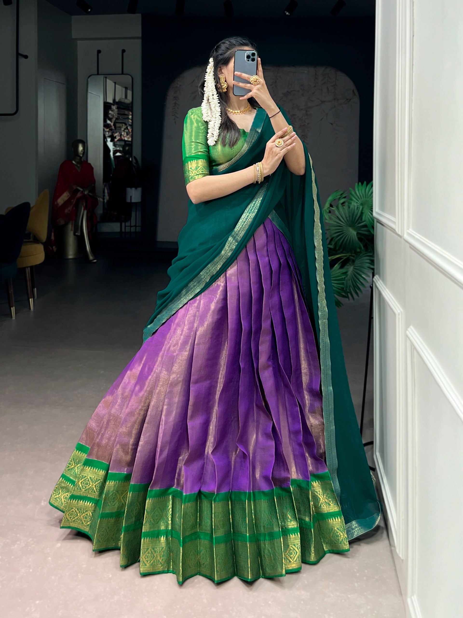 HALFSAREES