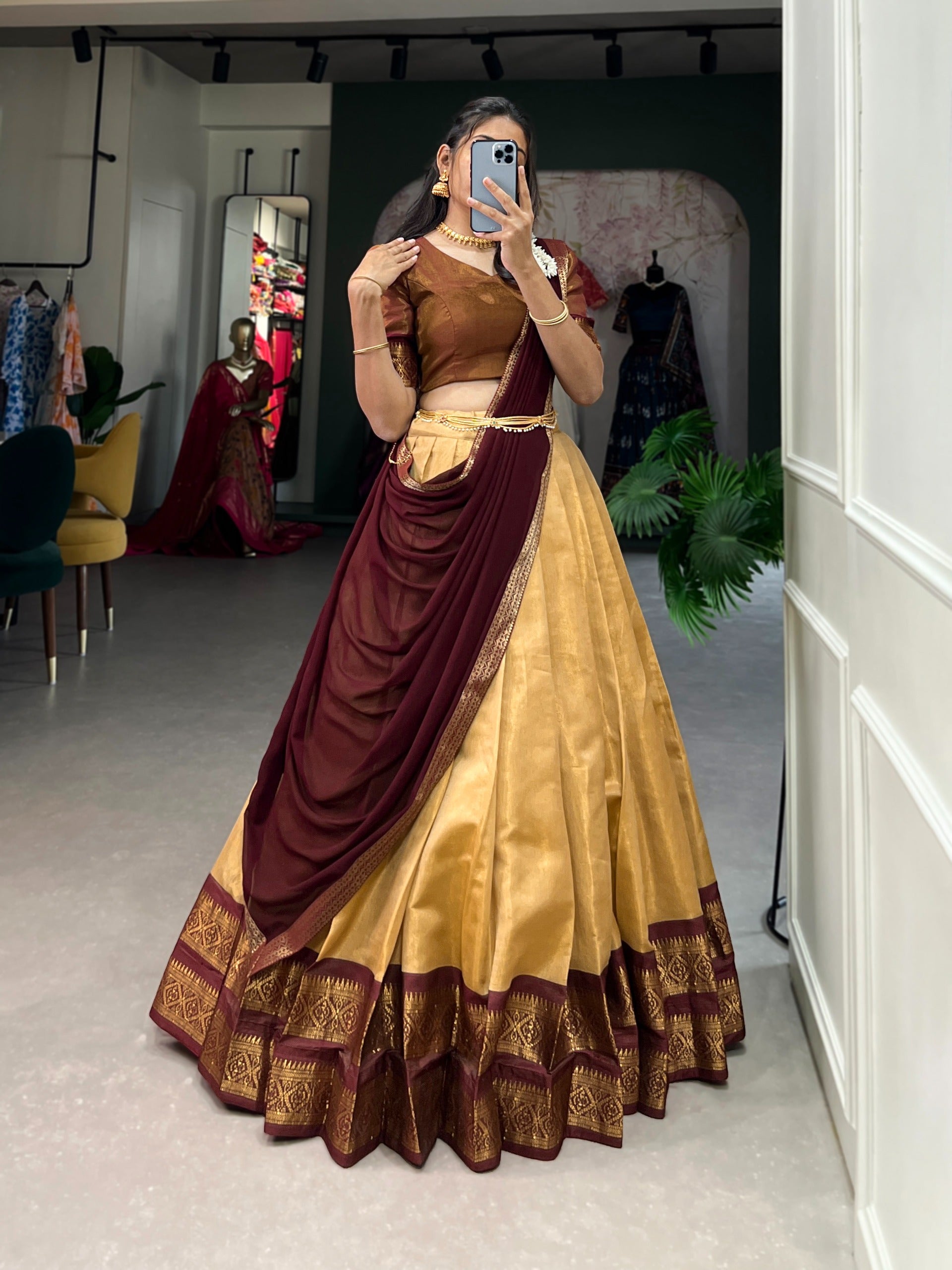 HALFSAREES