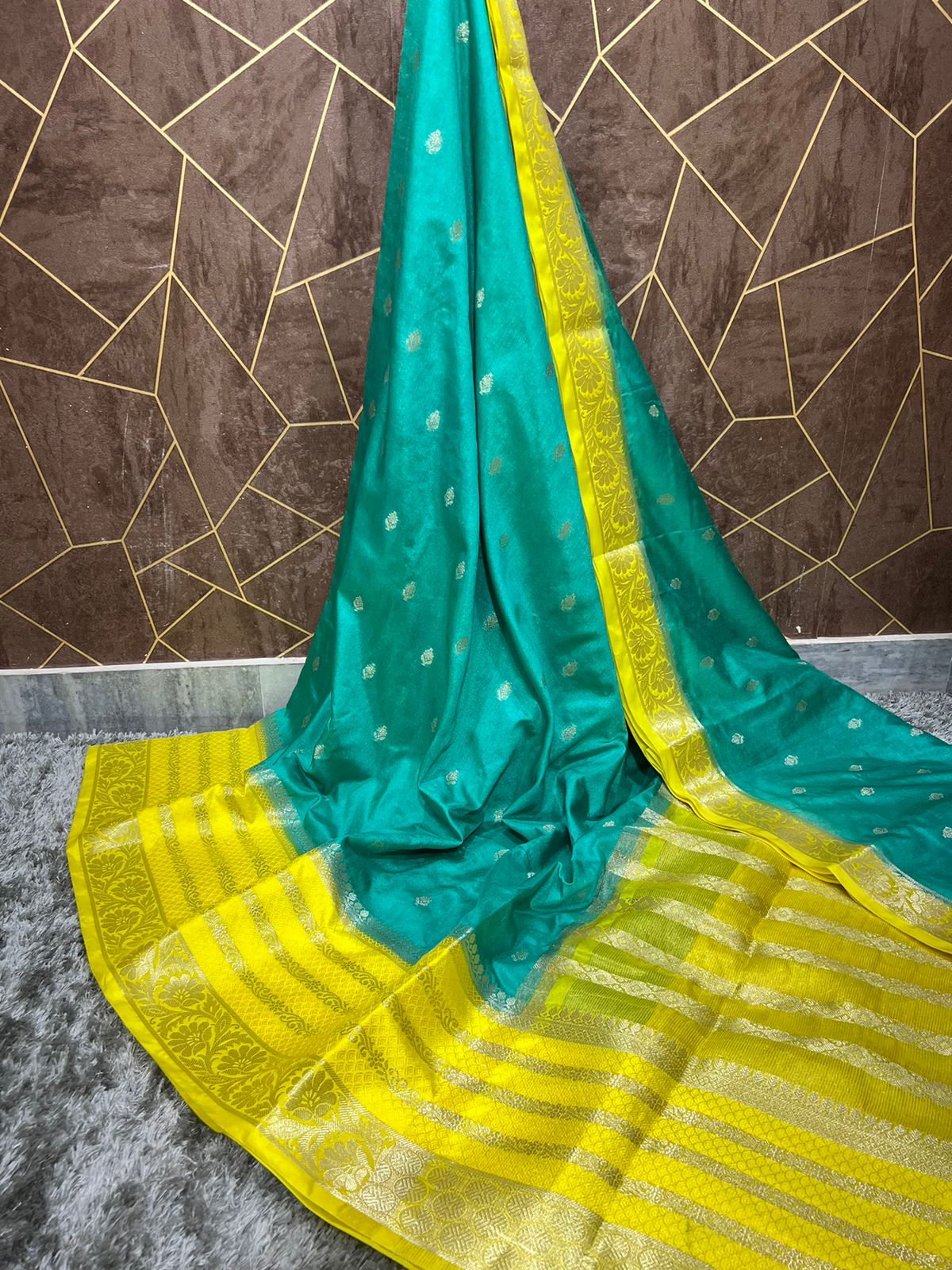 BANARASI SAREES