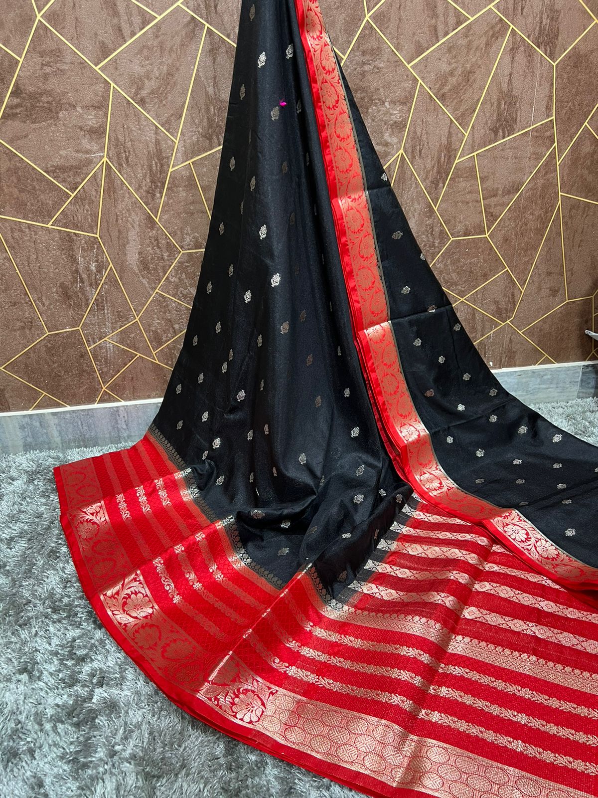 BANARASI SAREES