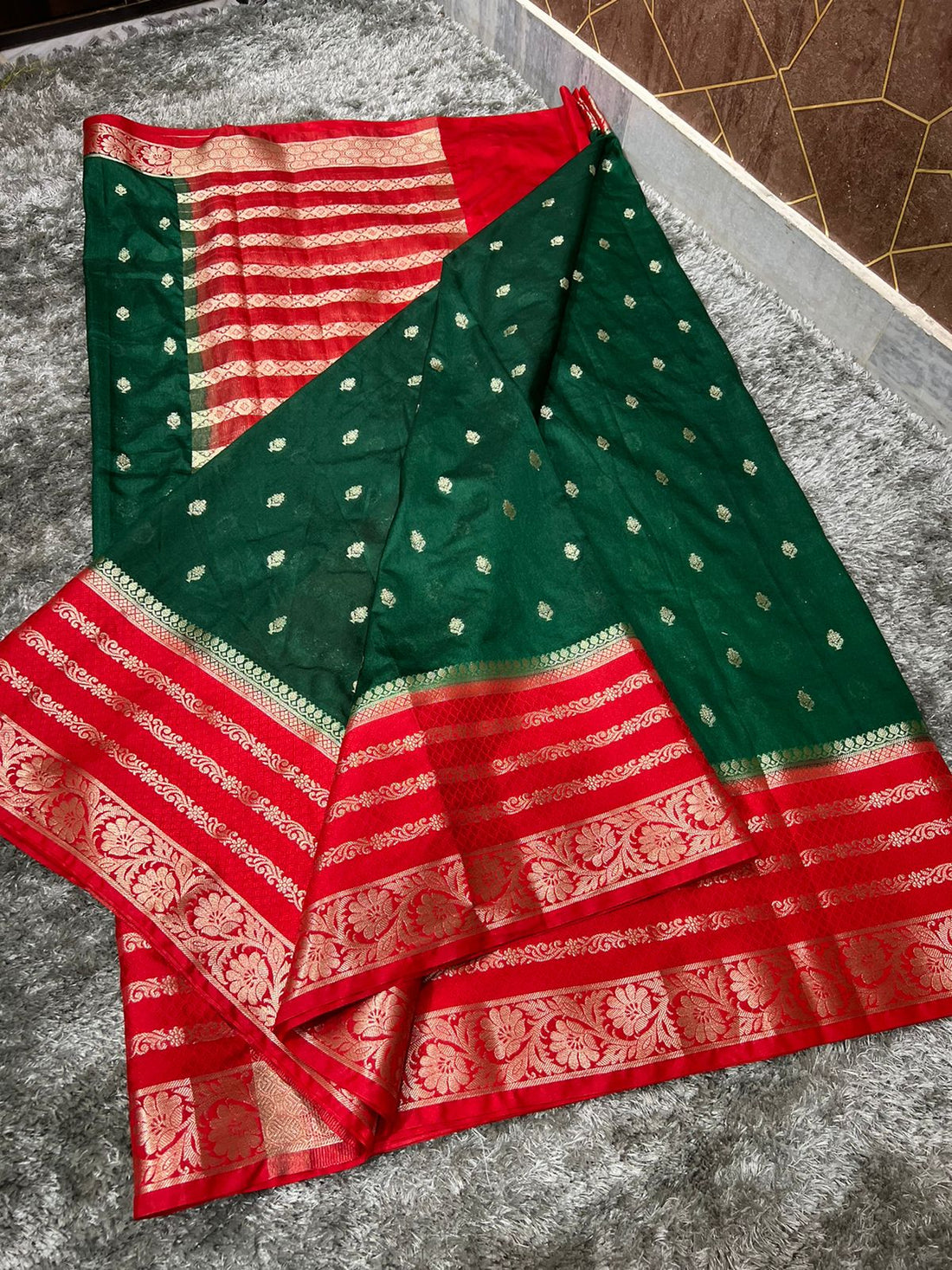 BANARASI SAREES