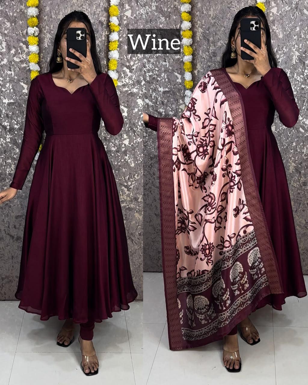 DRESS