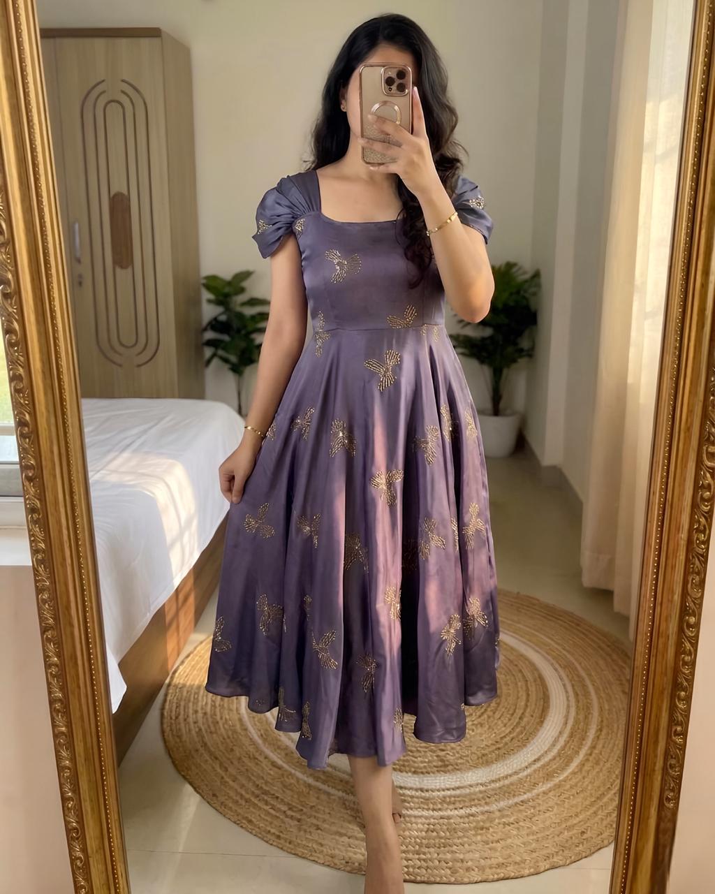 DRESS