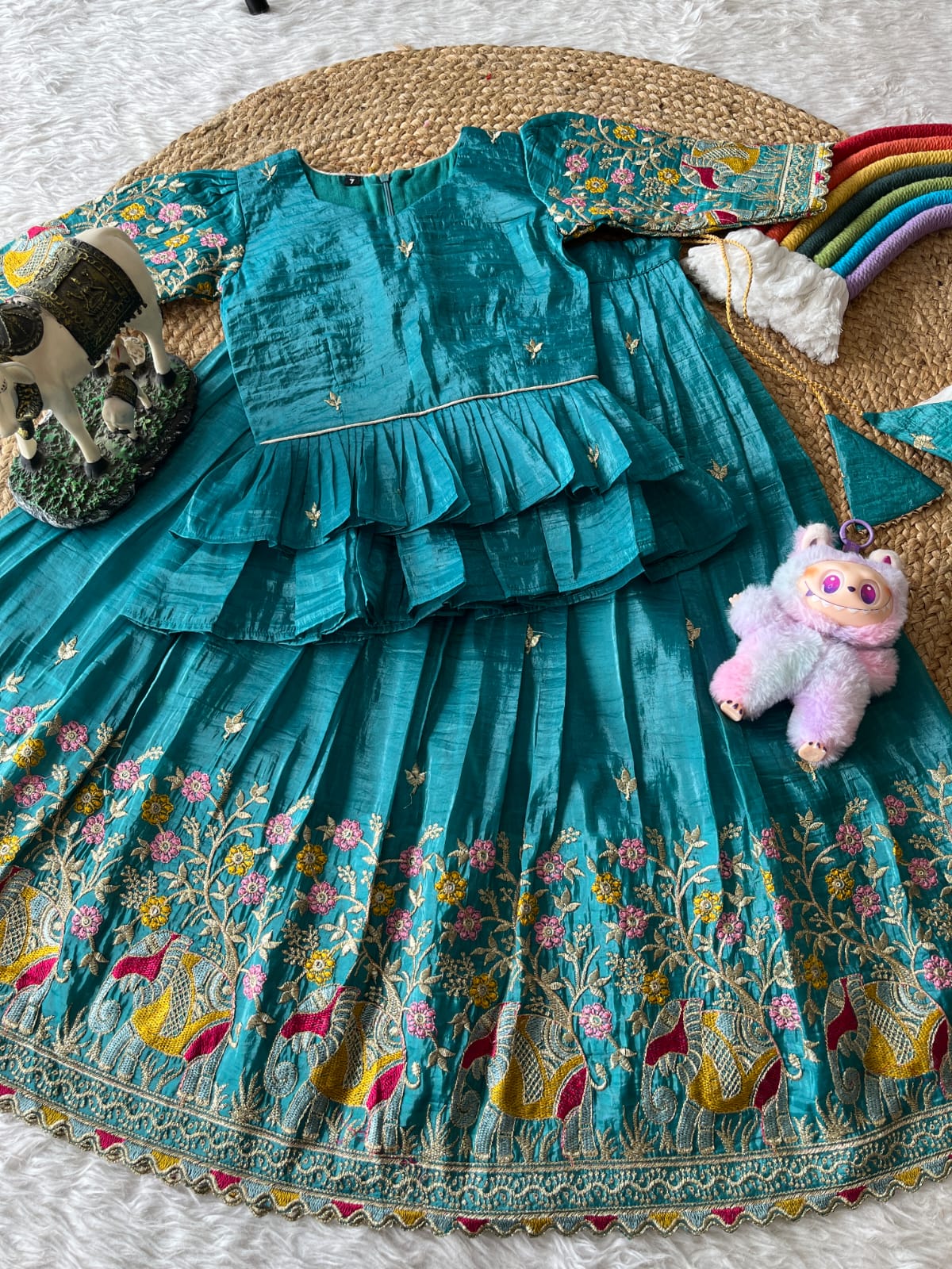 KIDSWEAR