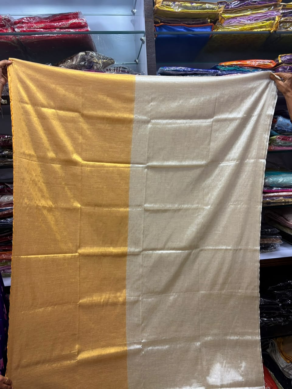 RAAGA TISSUE