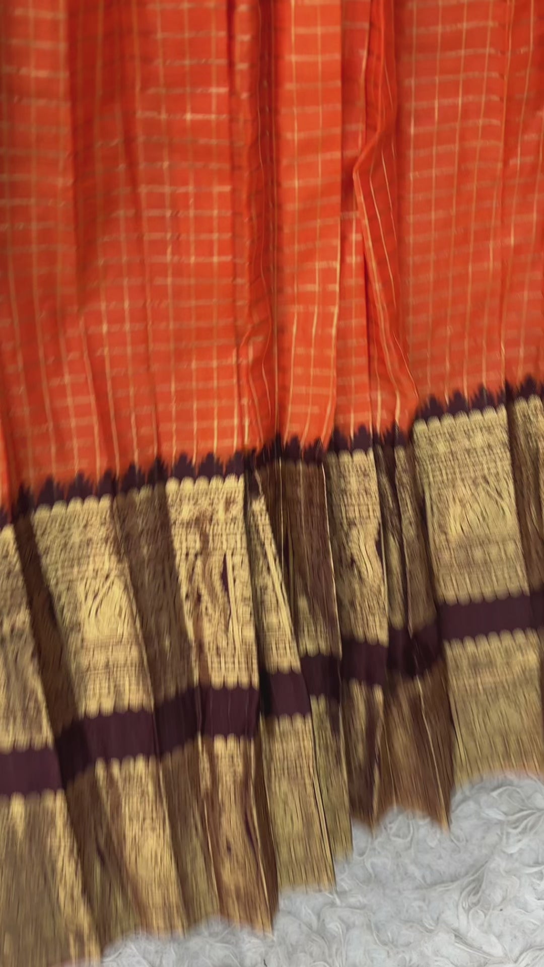 VINTAGE HALFSAREES